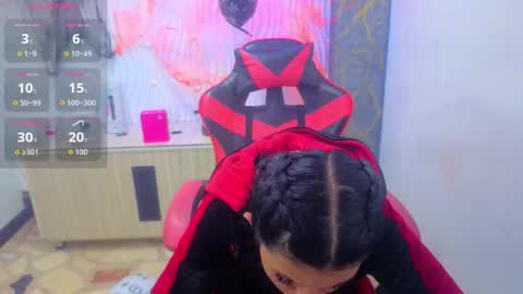       online show from October 2025 11:44:01 AM