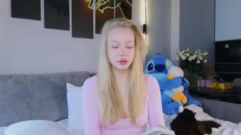 emily shepard online show from February 2026 05:14:01 AM