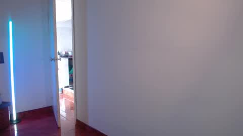 Emily  Swan online show from January 2025 05:41:01 PM