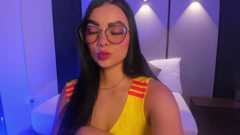 emily_tolson online show from June 2026 07:26:02 PM