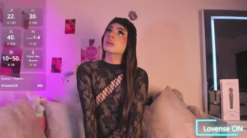 Emily. online show from February 2026 03:06:01 AM