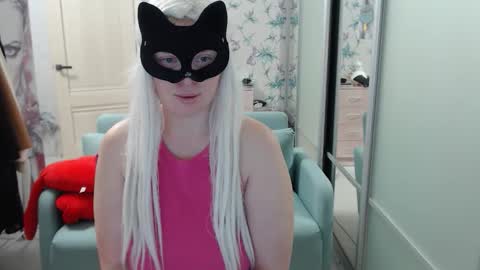 Emily online show from January 2026 02:00:01 PM