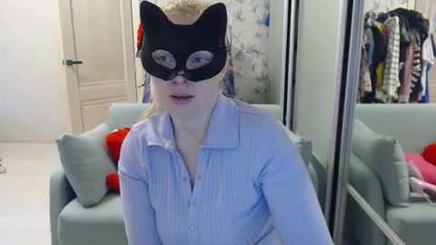 Emily online show from April 2026 03:42:02 PM