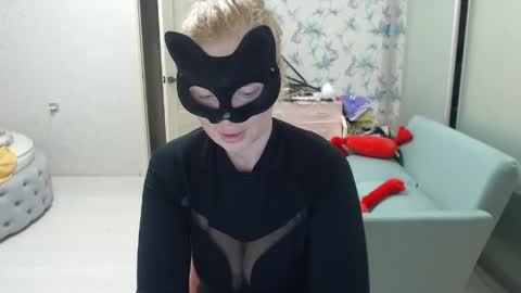 Emily online show from May 2026 04:02:02 PM