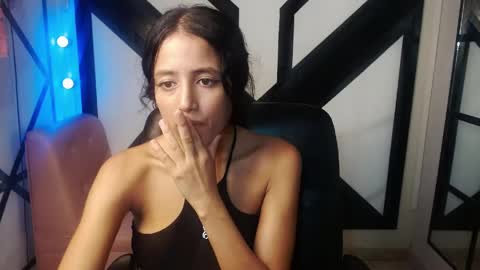 EMILY  online show from May 2026 06:48:02 PM
