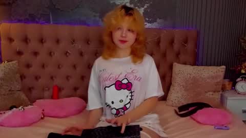 Snapshot of emilyangels chatting on December 2025 07:36:01 AM Baby Emelli online show from December 2025 07:36:01 AM