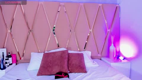 Snapshot of emilyblack_1 chatting on October 2025 02:55:02 AM Emily online show from October 2025 02:55:02 AM