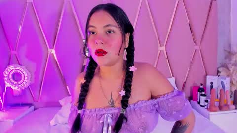 Snapshot of emilyblack_1 chatting on January 2026 11:31:01 PM Emily online show from January 2026 11:31:01 PM