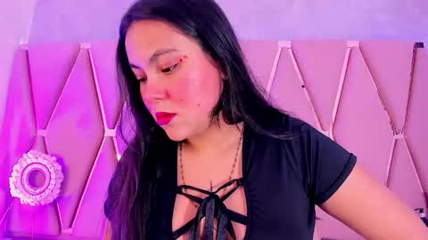 Snapshot of emilyblack_1 chatting on February 2026 12:15:01 AM Emily online show from February 2026 12:15:01 AM