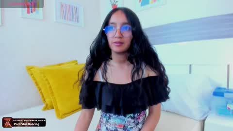 Snapshot of emilyblussh chatting on February 2026 06:04:02 PM Emily Bluush online show from February 2026 06:04:02 PM