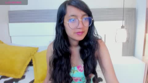 Snapshot of emilyblussh chatting on February 2026 01:12:02 PM Emily Bluush online show from February 2026 01:12:02 PM