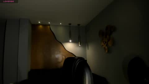 Emily Carter online show from May 2026 10:42:02 AM