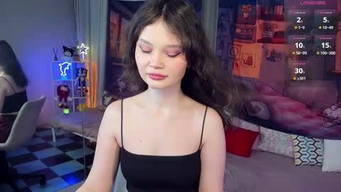 Emilyhaves online show from December 2025 06:07:02 AM