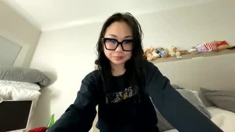 emily choi online show from February 2026 12:42:01 AM