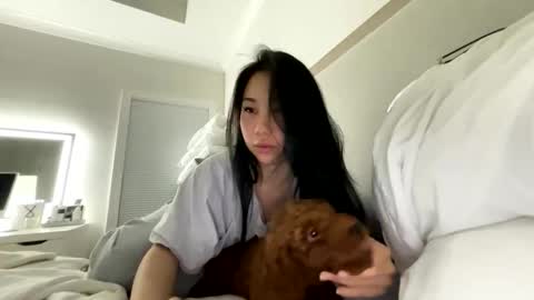 emily choi online show from February 2026 12:07:01 AM