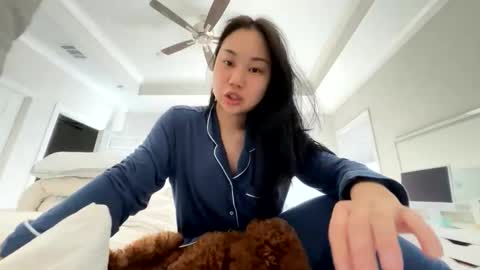emily choi online show from February 2026 09:16:01 PM