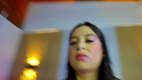 Snapshot of emilyconer chatting on September 2025 10:37:01 PM JULIANA ANDREA online show from September 2025 10:37:01 PM