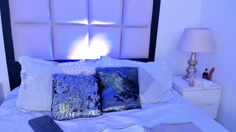 Emily online show from December 2024 08:10:02 PM