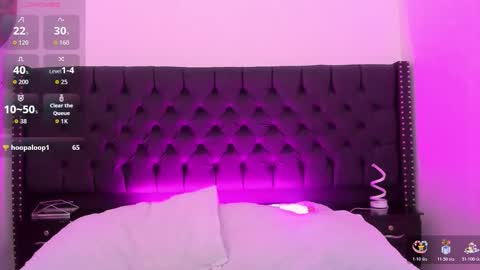 Emily online show from November 2025 04:44:02 AM