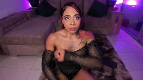 emily online show from November 2025 02:34:02 AM