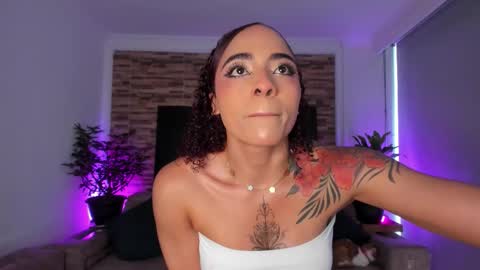 emily online show from November 2025 08:42:02 PM