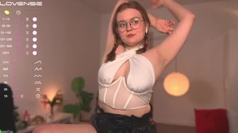 Emily  online show from January 2025 03:23:02 PM