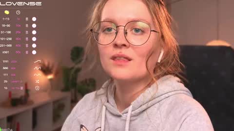 Emily  online show from February 2025 06:23:01 PM