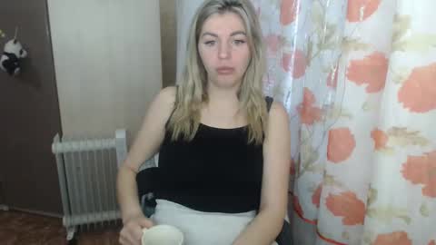 emilyfork online show from March 2025 04:45:02 AM