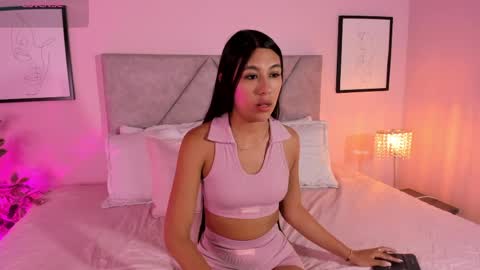 Emily online show from March 2026 01:34:01 PM