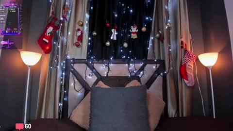 Snapshot of emilyjhonson_1 chatting on December 2024 01:28:01 PM Emily Jhonson online show from December 2024 01:28:01 PM