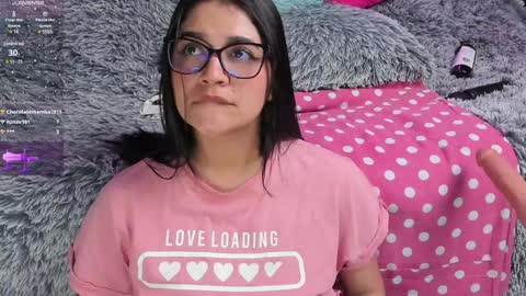 Snapshot of emilyjhonson_1 chatting on January 2025 05:06:01 PM Emily Jhonson online show from January 2025 05:06:01 PM