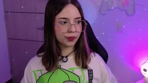 VALEEEN online show from June 2026 02:48:02 PM
