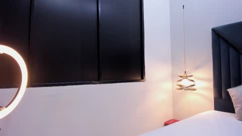 Snapshot of emilykartters chatting on February 2026 12:15:02 PM emilykartters online show from February 2026 12:15:02 PM