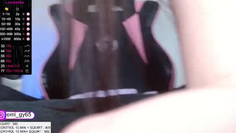 Emilyn online show from October 2025 03:54:01 PM