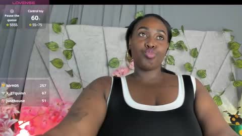 Snapshot of emilyrojas chatting on March 2025 06:45:01 PM emilyrojas online show from March 2025 06:45:01 PM