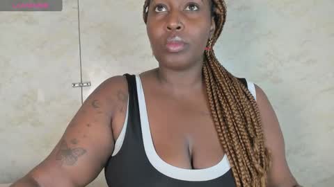 Snapshot of emilyrojas chatting on October 2025 11:30:01 AM emilyrojas online show from October 2025 11:30:01 AM