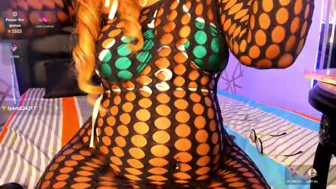 Snapshot of emilyrosee1 chatting on March 2025 02:46:02 AM online show from March 2025 02:46:02 AM