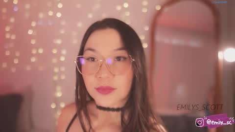 Snapshot of emilys_scott chatting on February 2026 01:31:02 PM Emy online show from February 2026 01:31:02 PM