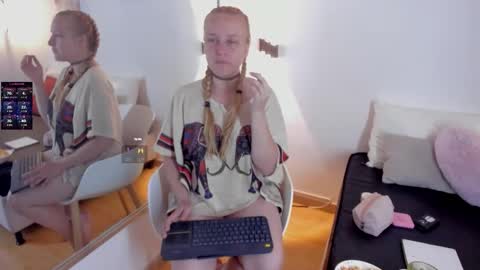 Summer 3 online show from March 2026 03:43:02 AM