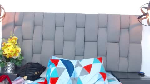 Snapshot of emilysweet2 chatting on January 2026 06:34:01 PM emilysweet online show from January 2026 06:34:01 PM