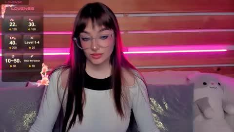 Emily online show from October 2025 07:59:02 AM