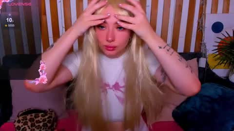 Emily online show from February 2026 01:51:01 AM