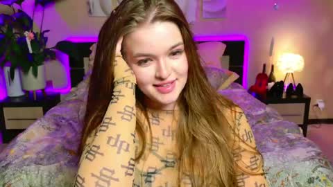 emilywhisperawesome online show from April 2026 11:18:01 PM