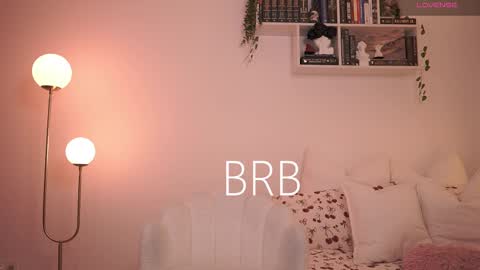 IG thickemmsss online show from February 2025 08:31:01 PM