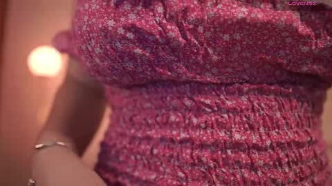 IG thickemmsss online show from February 2025 06:31:02 PM