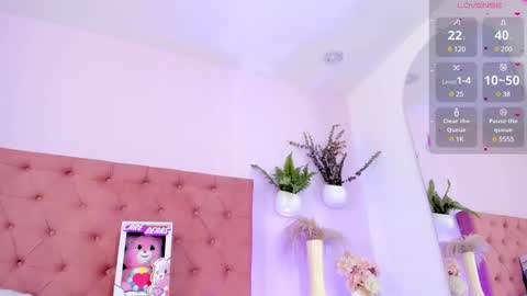 Emily Bank online show from February 2025 10:59:01 PM