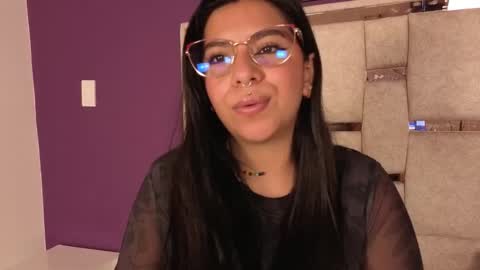emilyy_cooperr online show from January 2026 12:09:02 PM