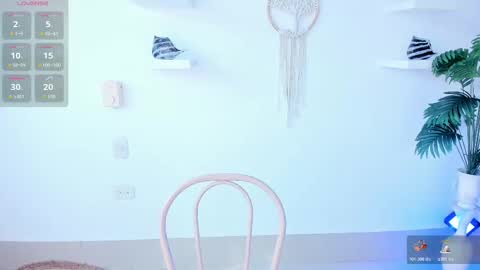 Snapshot of emilyy_kim chatting on December 2025 07:22:01 PM emilyy_kim online show from December 2025 07:22:01 PM