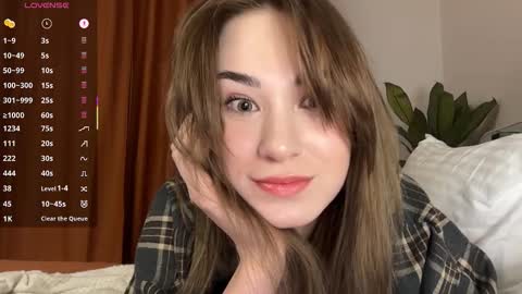 Nadya online show from September 2025 10:44:01 PM