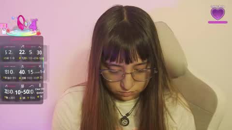 emma online show from October 2025 07:43:01 PM